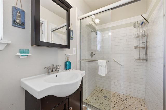 3559 Paramount Street, North Richland Hills, TX 76117