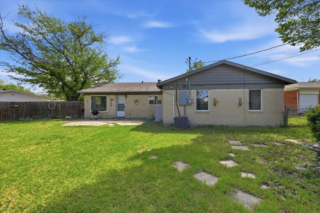 3559 Paramount Street, North Richland Hills, TX 76117