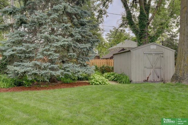 2619 N 52nd Street, Omaha, NE 68104