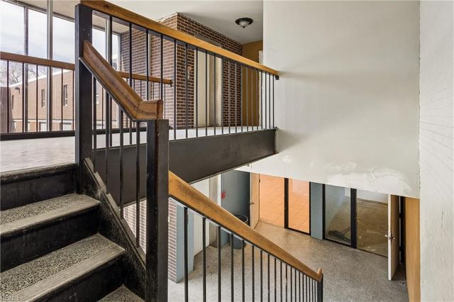 9302 Warwick BLVD, Newport News, VA 23601