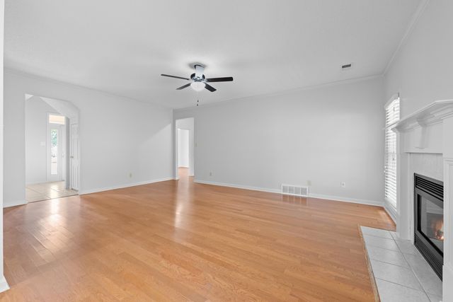 638 LANDING PARTY LN, Collierville, TN 38017