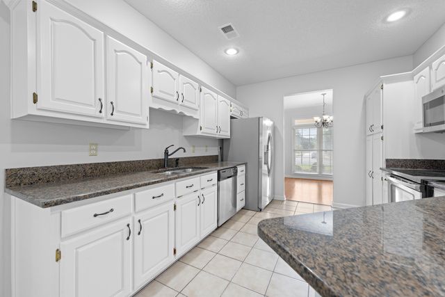 638 LANDING PARTY LN, Collierville, TN 38017