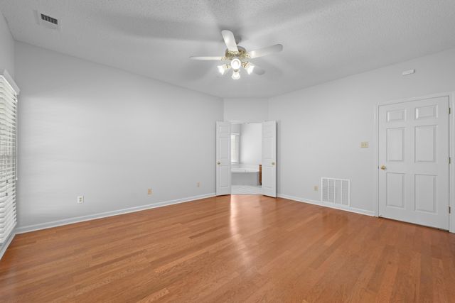 638 LANDING PARTY LN, Collierville, TN 38017