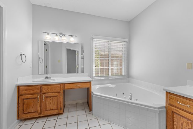 638 LANDING PARTY LN, Collierville, TN 38017