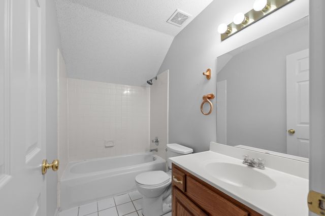 638 LANDING PARTY LN, Collierville, TN 38017