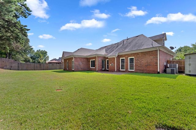 638 LANDING PARTY LN, Collierville, TN 38017