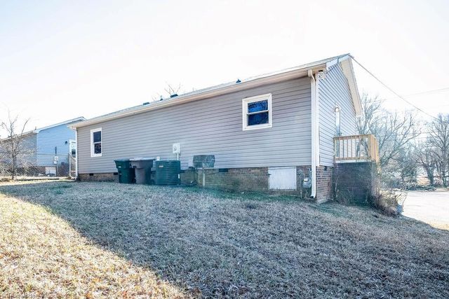 3003 E Wendover Avenue, Greensboro, NC 27405