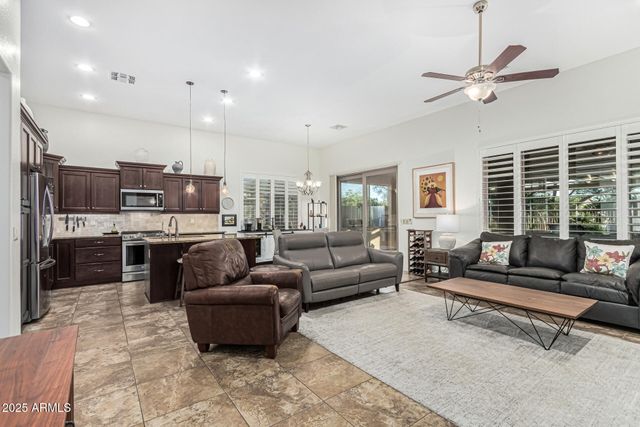 4643 W AZTEC Drive, Eloy, AZ 85131