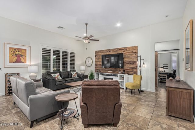 4643 W AZTEC Drive, Eloy, AZ 85131