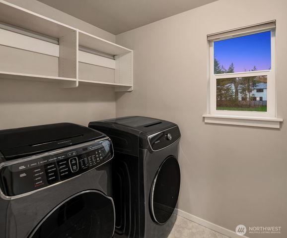 18627 Meridian Place W, Bothell, WA 98012