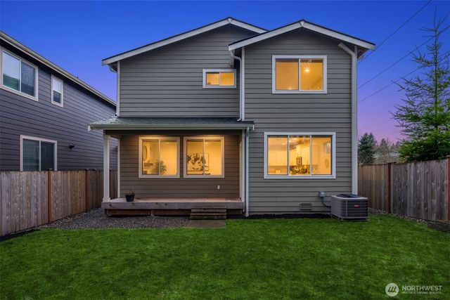 18627 Meridian Place W, Bothell, WA 98012