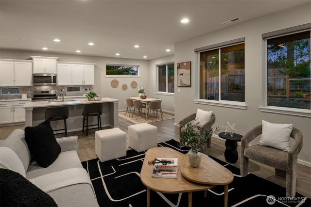 18627 Meridian Place W, Bothell, WA 98012