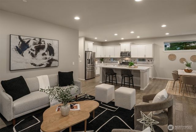 18627 Meridian Place W, Bothell, WA 98012