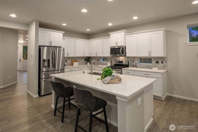 18627 Meridian Place W, Bothell, WA 98012