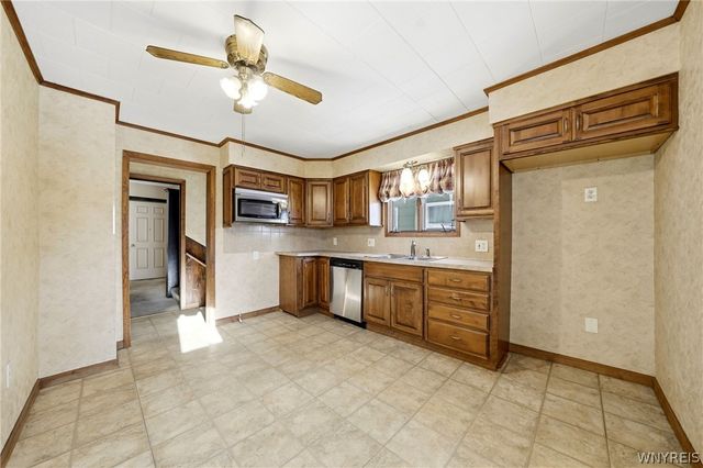 65 Hammerschmidt Avenue, Buffalo, NY 14210