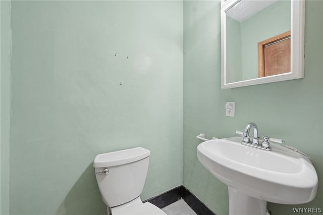 65 Hammerschmidt Avenue, Buffalo, NY 14210