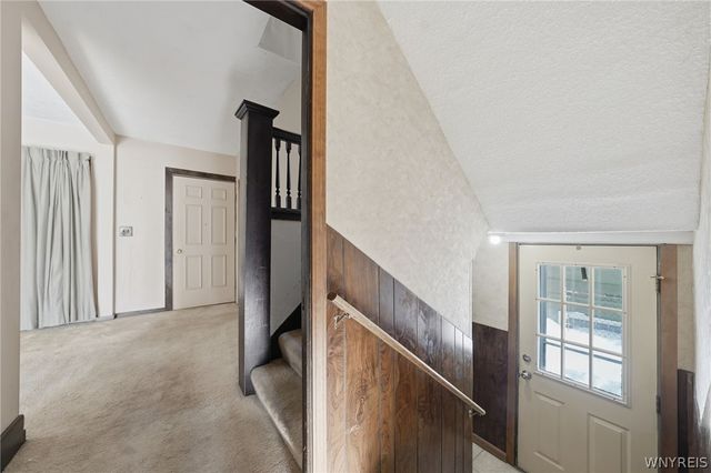 65 Hammerschmidt Avenue, Buffalo, NY 14210