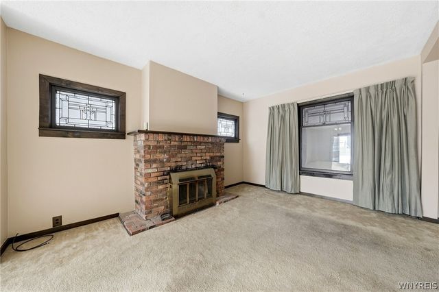 65 Hammerschmidt Avenue, Buffalo, NY 14210