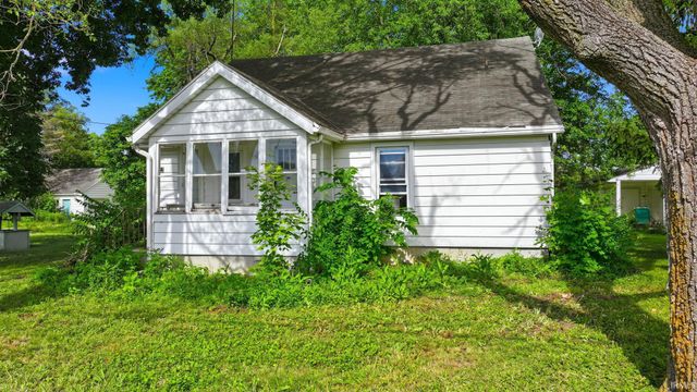 14527 Coldwater Road, Fort Wayne, IN 46845