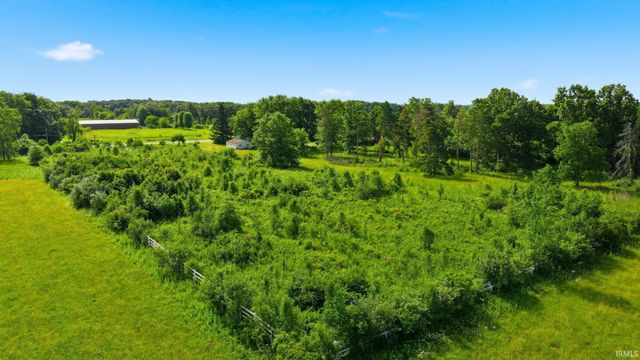14527 Coldwater Road, Fort Wayne, IN 46845
