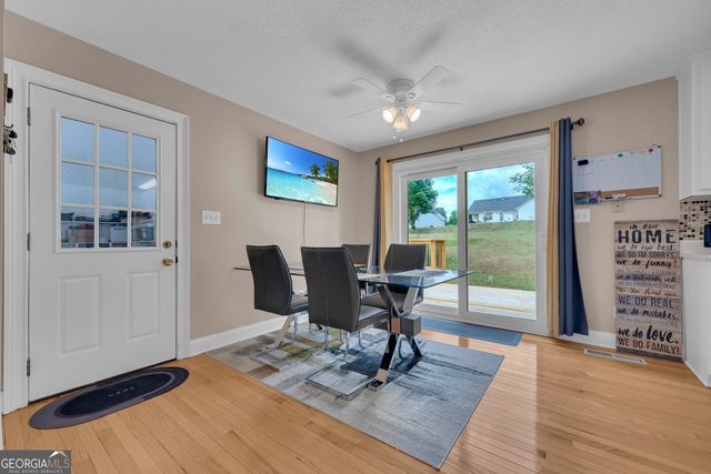 89 Chanticleer Road, Commerce, GA 30529