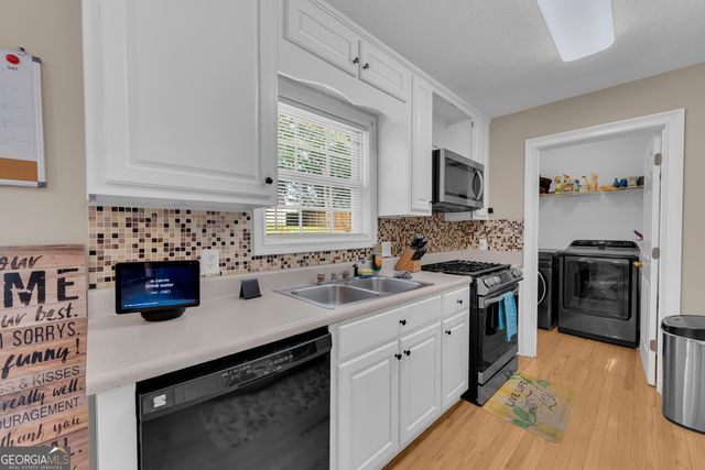 89 Chanticleer Road, Commerce, GA 30529