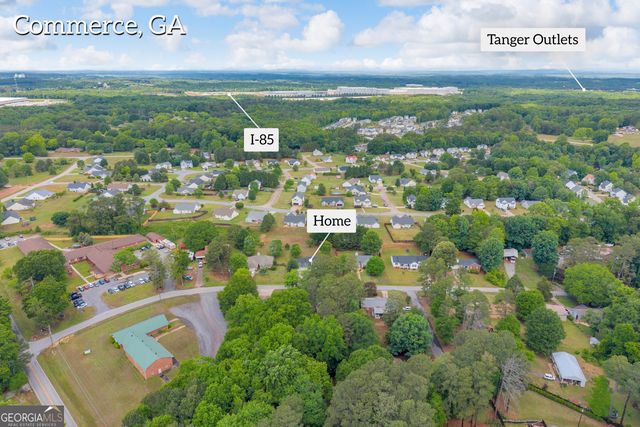 89 Chanticleer Road, Commerce, GA 30529