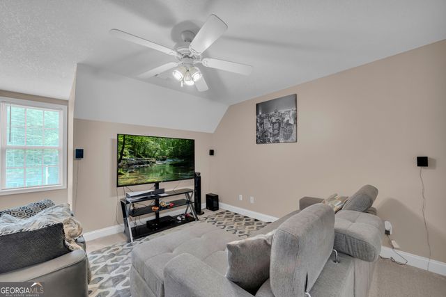 89 Chanticleer Road, Commerce, GA 30529