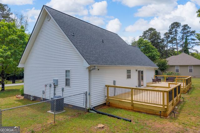 89 Chanticleer Road, Commerce, GA 30529