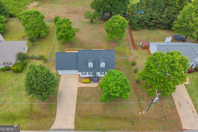 89 Chanticleer Road, Commerce, GA 30529