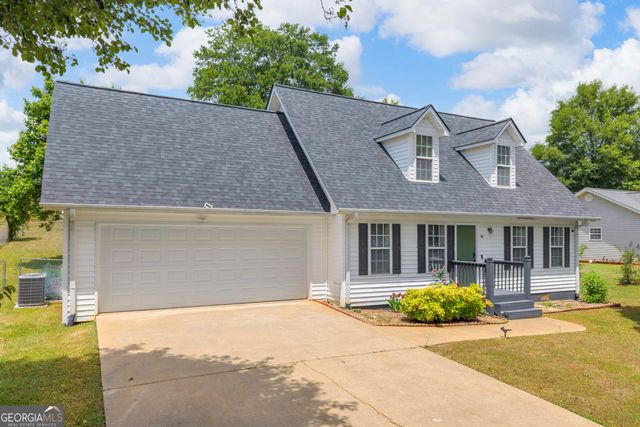 89 Chanticleer Road, Commerce, GA 30529
