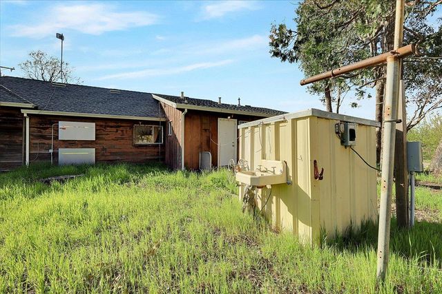 9631 Schroeder Rd, Live Oak, CA 95953