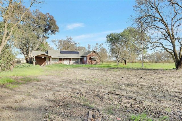 9631 Schroeder Rd, Live Oak, CA 95953