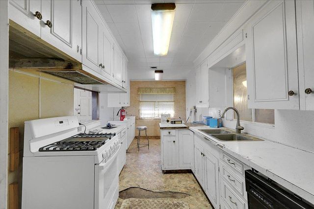 9631 Schroeder Rd, Live Oak, CA 95953