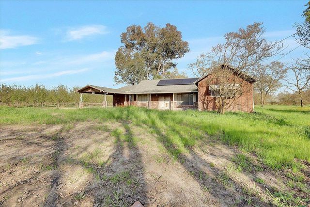 9631 Schroeder Rd, Live Oak, CA 95953