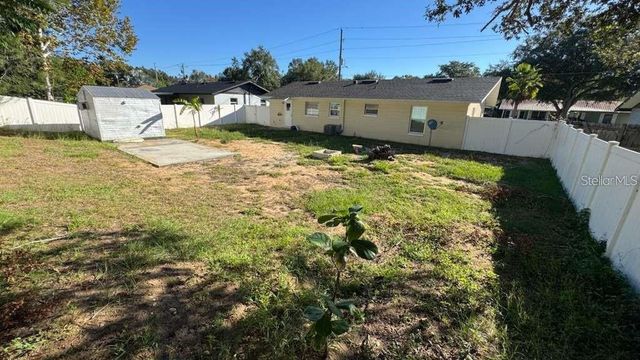 545 OAK DRIVE, Tavares, FL 32778