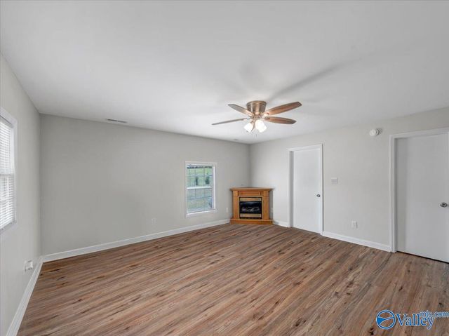 8264 Carpenter Lane, Athens, AL 35611