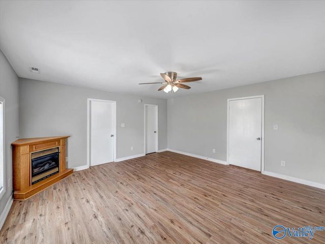8264 Carpenter Lane, Athens, AL 35611