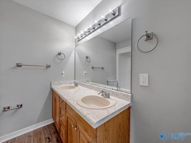 8264 Carpenter Lane, Athens, AL 35611