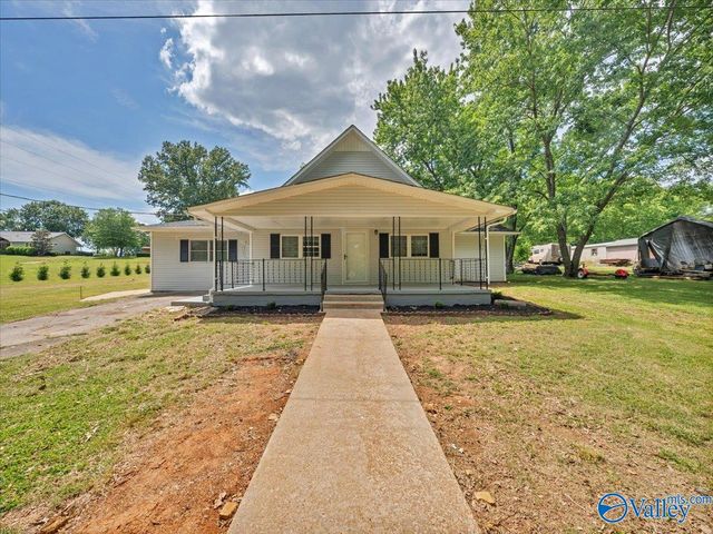 8264 Carpenter Lane, Athens, AL 35611