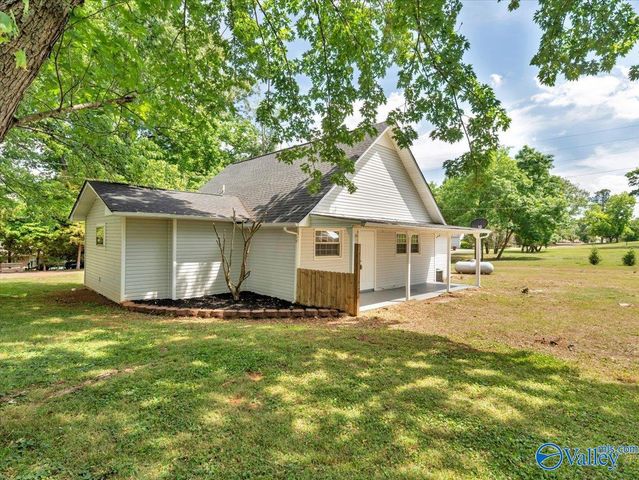 8264 Carpenter Lane, Athens, AL 35611