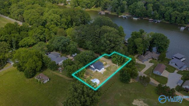 8264 Carpenter Lane, Athens, AL 35611