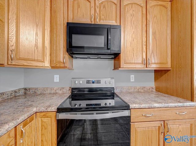 8264 Carpenter Lane, Athens, AL 35611