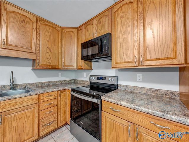 8264 Carpenter Lane, Athens, AL 35611