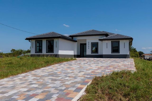 1010 Wagner AVE, Lehigh Acres, FL 33972