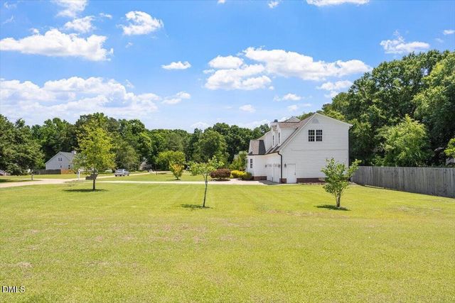 1116 Holland Ridge Drive, Raleigh, NC 27603