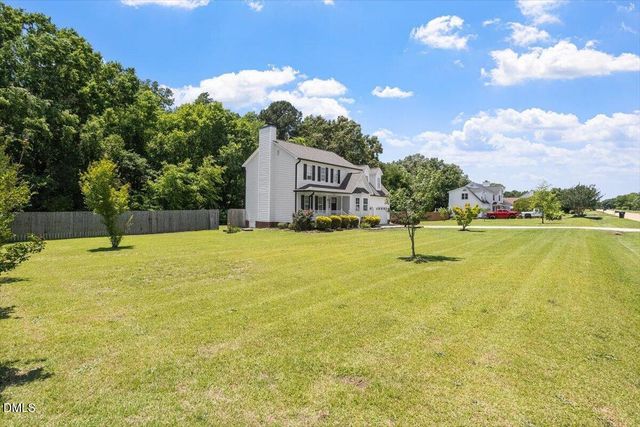 1116 Holland Ridge Drive, Raleigh, NC 27603