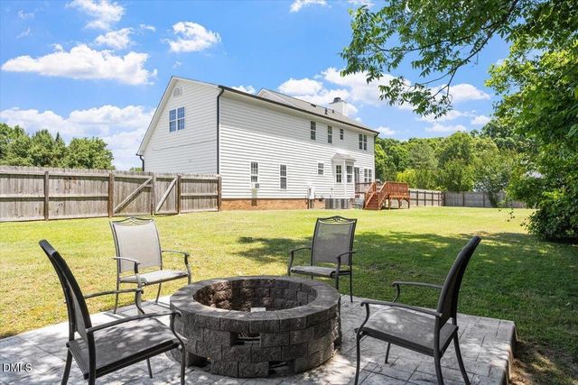 1116 Holland Ridge Drive, Raleigh, NC 27603