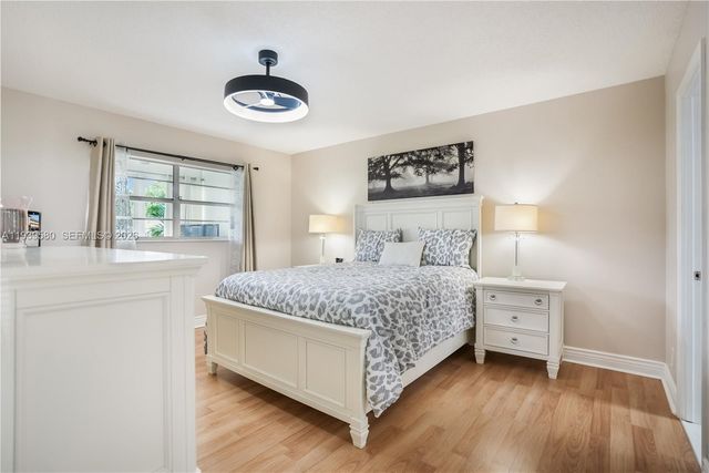 4801 NW 34th Street 406, Lauderdale Lakes, FL 33319
