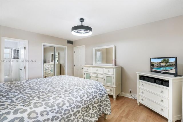 4801 NW 34th Street 406, Lauderdale Lakes, FL 33319